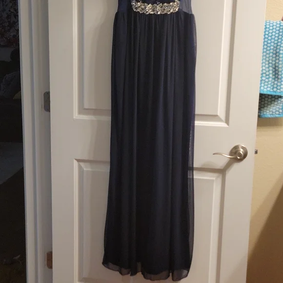 EUC BCX Special Occaision Dress - Picture 2 of 6